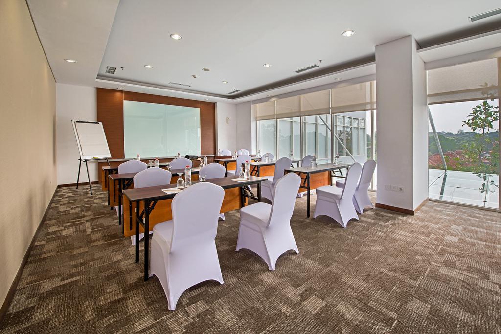 Whiz Prime Hotel Pajajaran Bogor Exteriér fotografie