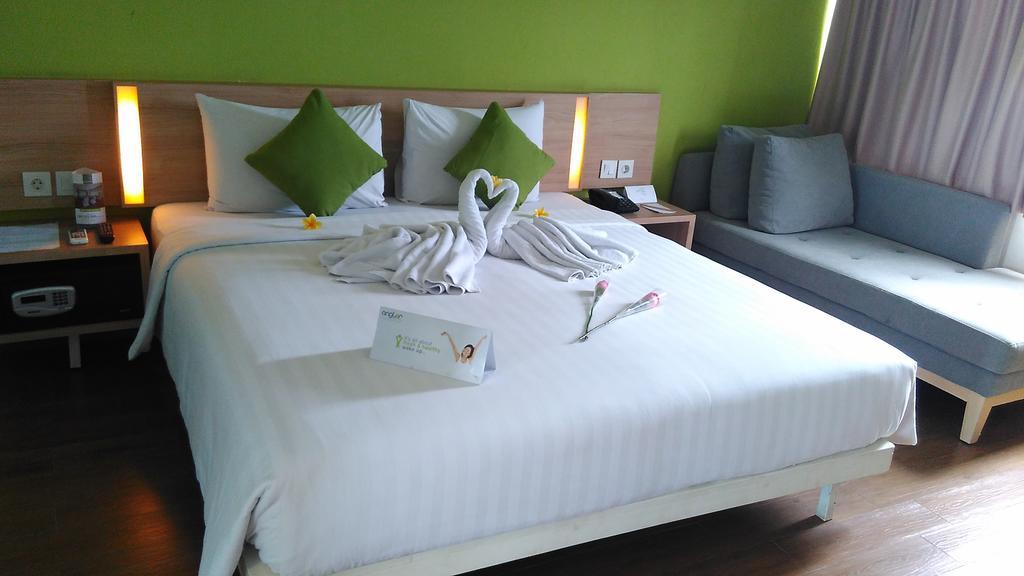 Whiz Prime Hotel Pajajaran Bogor Exteriér fotografie