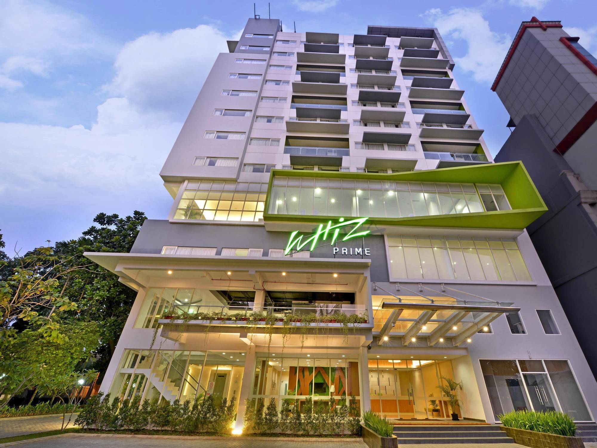 Whiz Prime Hotel Pajajaran Bogor Exteriér fotografie