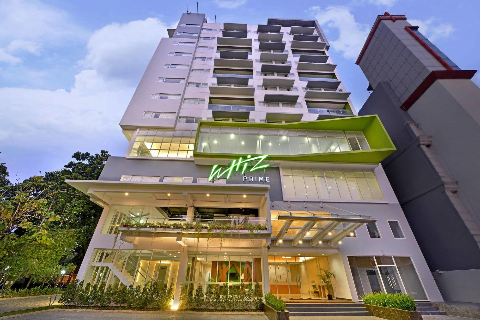 Whiz Prime Hotel Pajajaran Bogor Exteriér fotografie